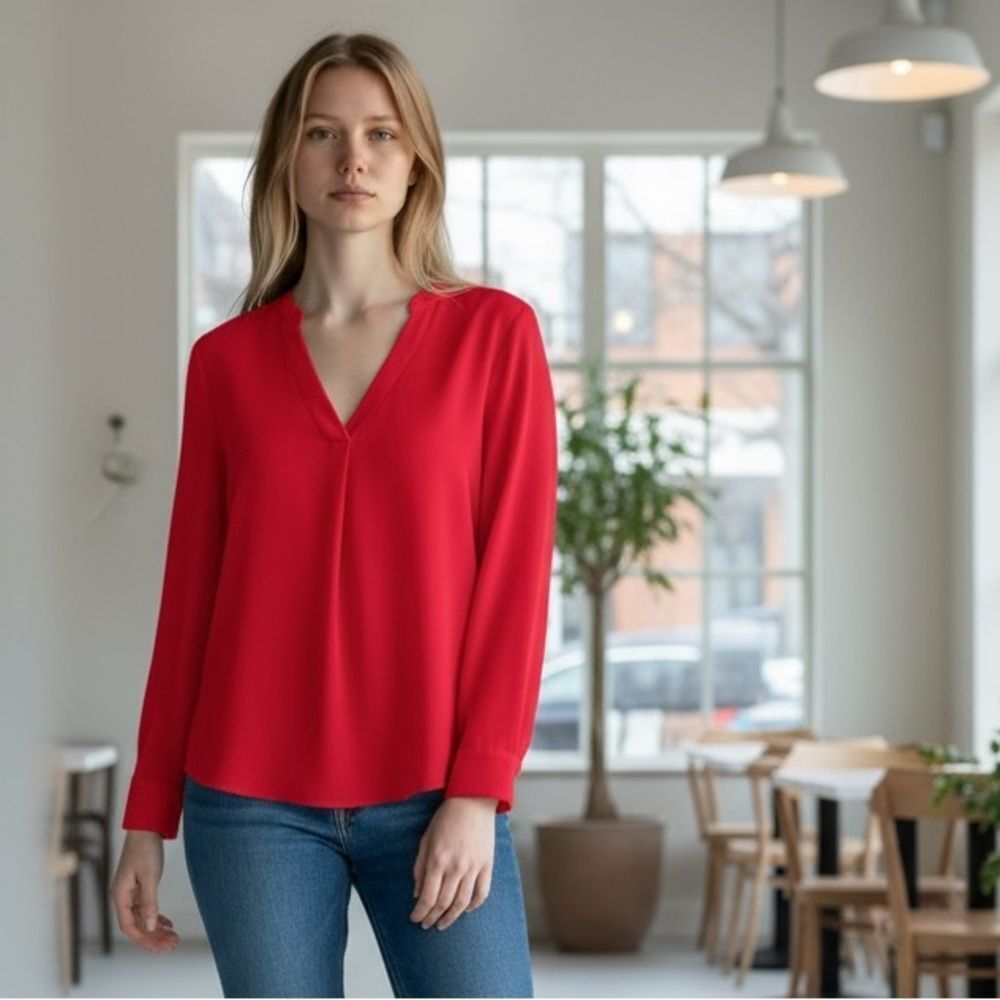 J.Crew Red Long Sleeve V-Neck Blouse – Pleated Button Cuff‎ – Size XS